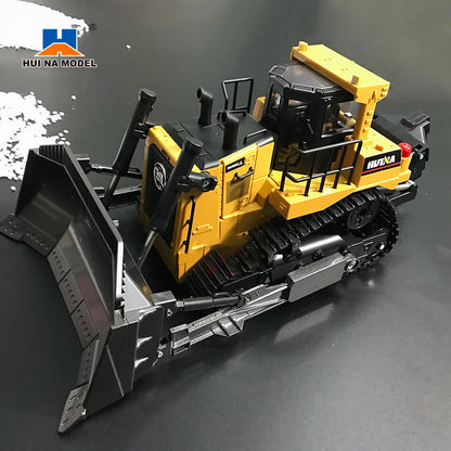 4WD Remote Control Bulldozer | 1:20 Scale | Construction Vehicle